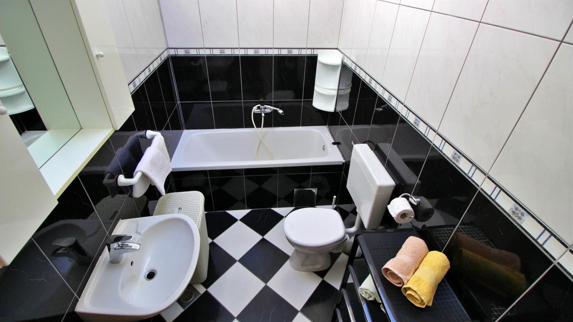Apartments Marusic Omiš Εξωτερικό φωτογραφία